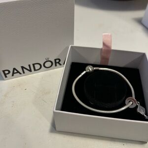 Brand new in box Pandora charm bracelet graduation cap silver NWT
